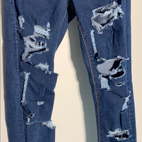Divided Ripped Blue Jeans - Picture 3 of 4